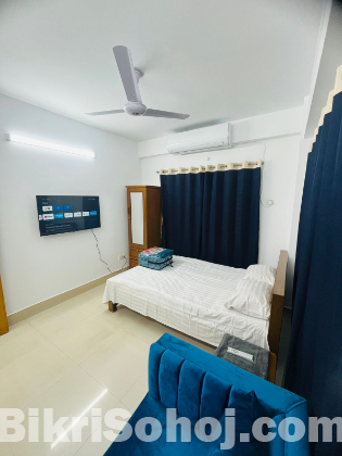 Furnished 1BHK Apartment for Rent in Bashundhara R/A,Dhaka